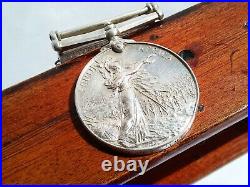 Antique Boer War South Africa Queen's Victoria Regina et Imperatrix 2 Bars Medal
